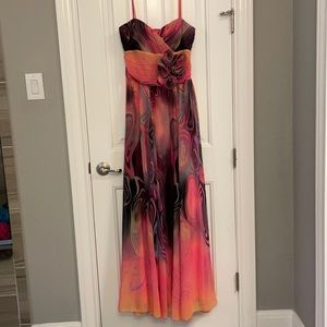 Standout gown/dress
